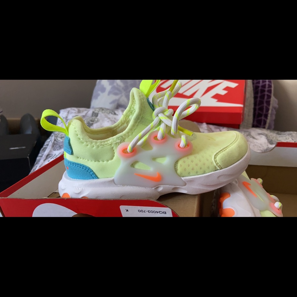 Kids Nike presto sneakers